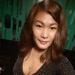 Meet your Posher, Adette